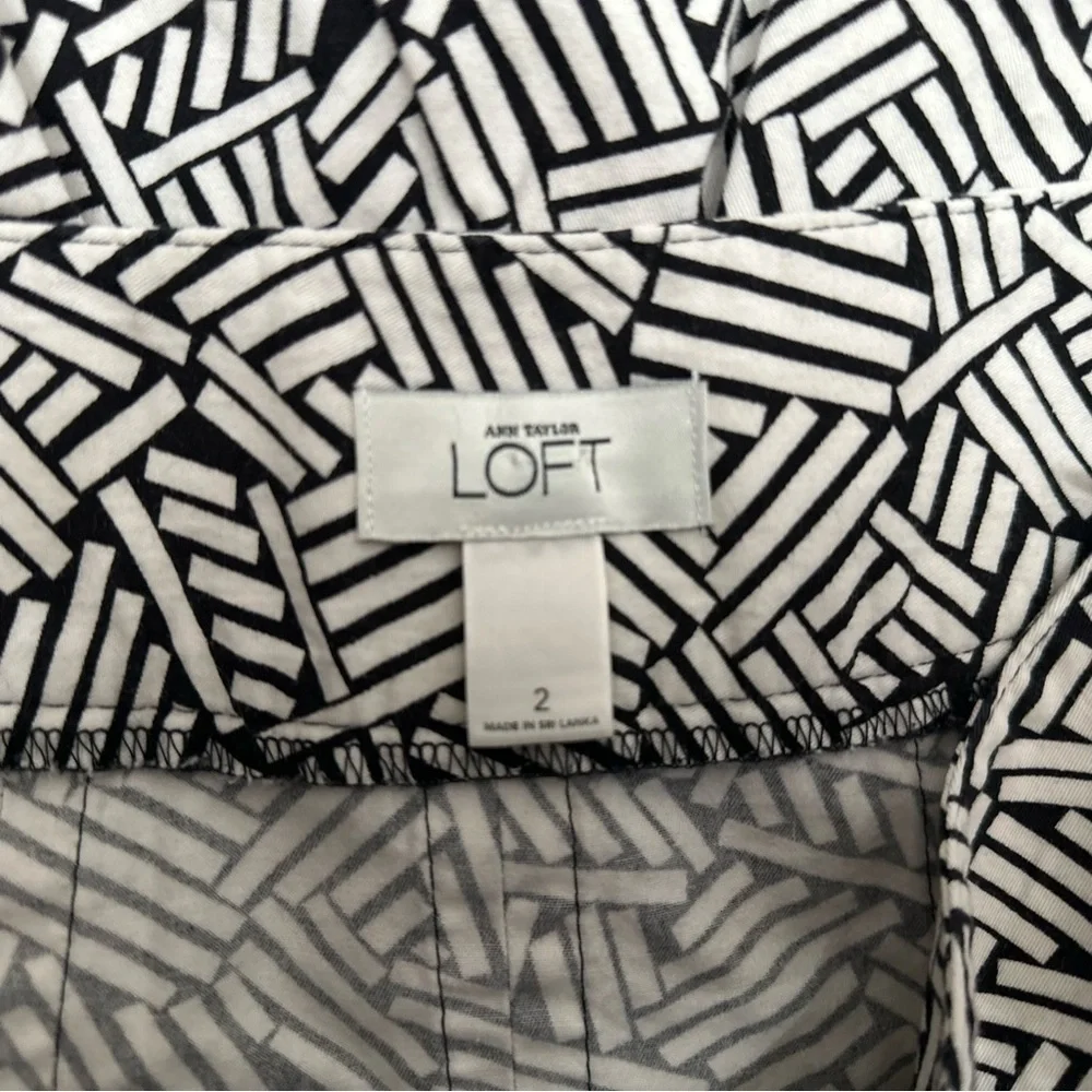 Cute patterned Loft Skirt